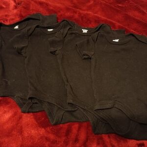 Gerber Black Onesies Size 0-3 months